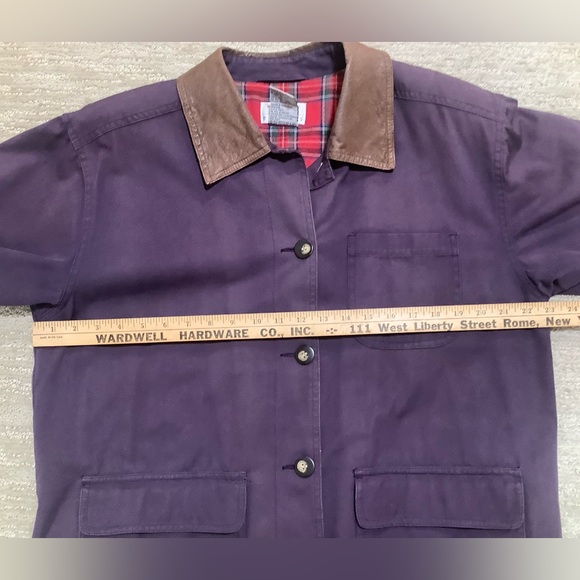 Talbots Classic Purple barn coat with brown leather collar and flannel lining - Picture 11 of 11